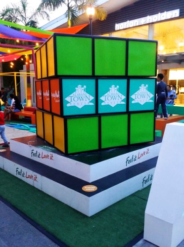 feel love cube