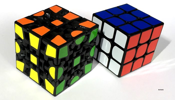 gear cube puzzle